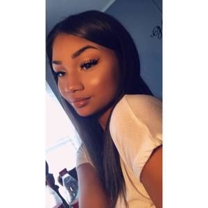 Meet your Posher, Casey